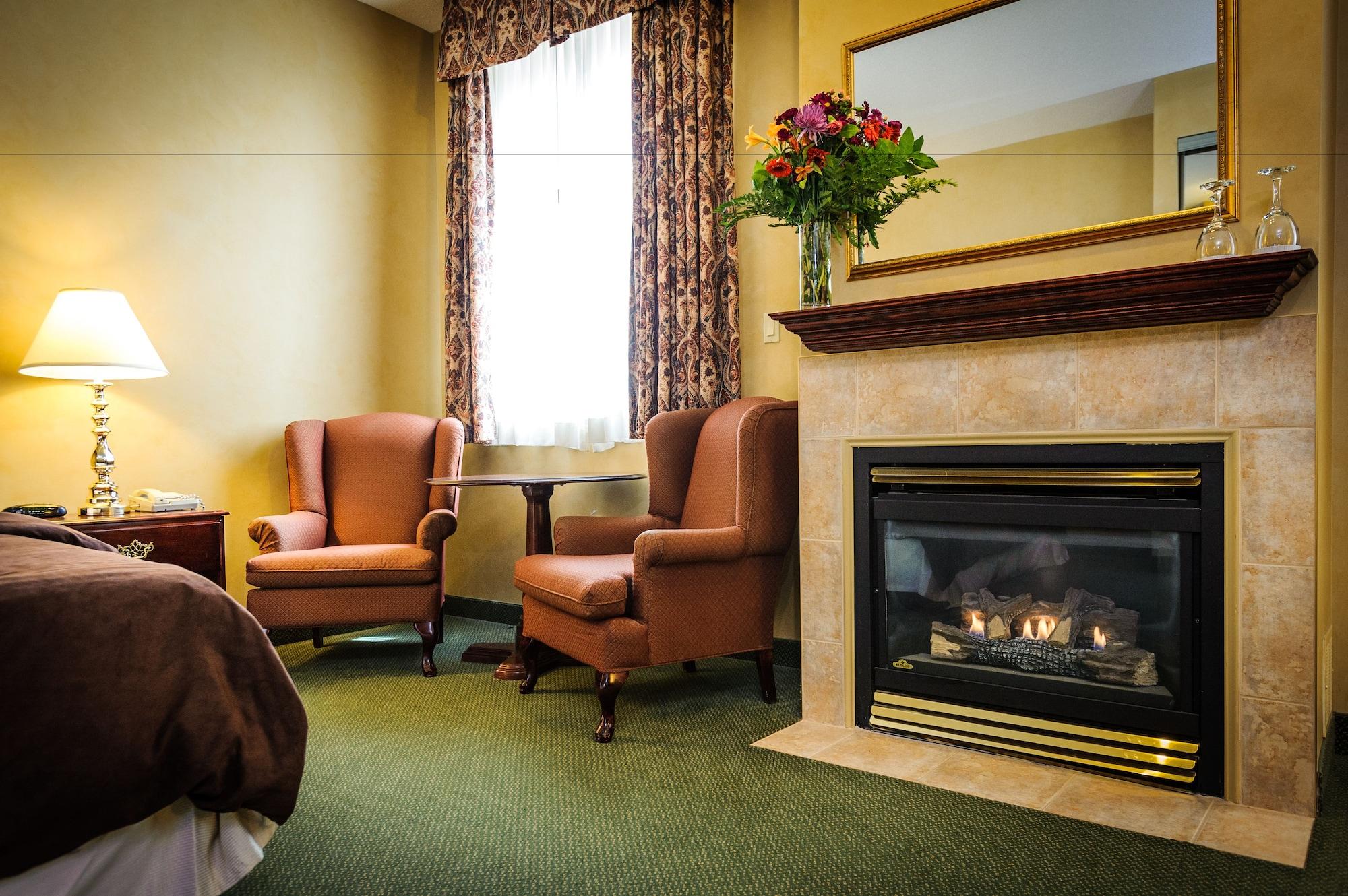 Peterborough Inn & Suites Hotel Extérieur photo