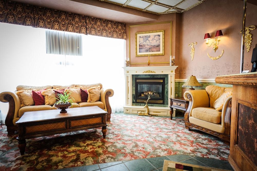 Peterborough Inn & Suites Hotel Extérieur photo